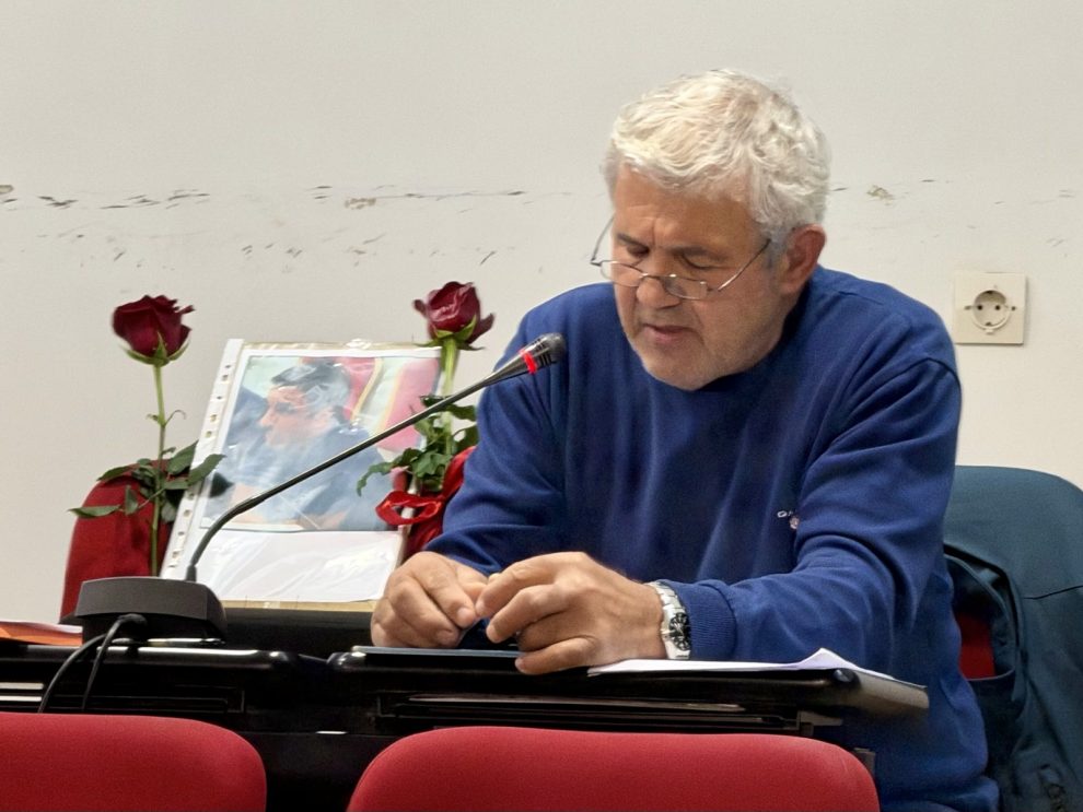 Στη μνήμη του Γιάννη Διονυσόπουλου