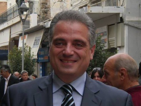 Ο Καραμανλής επίτιμος δημότης Καλαμάτας