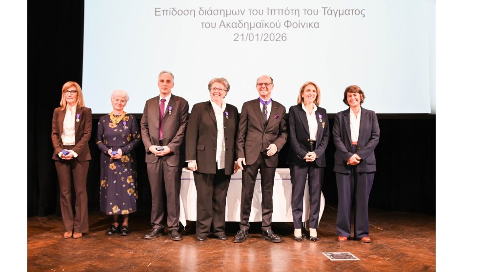 Τιμητική διάκριση στην Καλαματιανή Κάλλια Ταβουλάρη