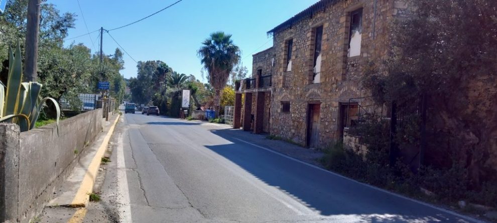 Στο σκοτάδι οι δρόμοι στη Βέργα