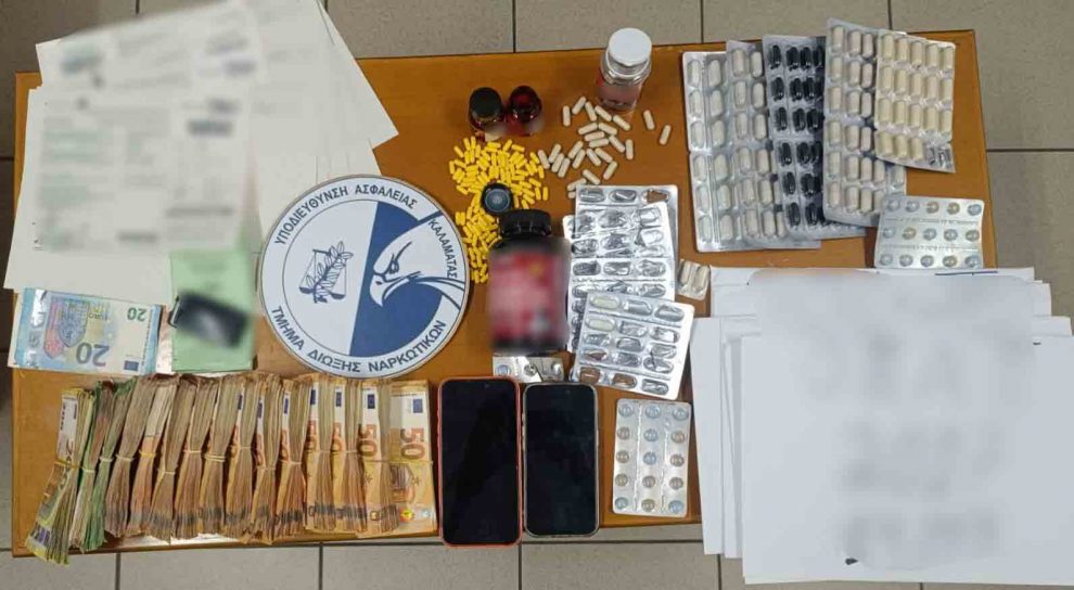 Συνελήφθησαν δύο άτομα που διακινούσαν κοκαΐνη σε Μεσσηνία, Ηλεία και Πειραιά