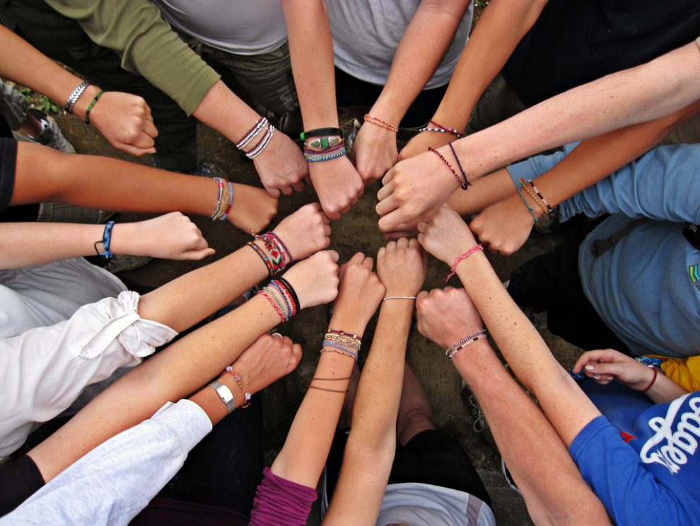 Κάλεσμα σε πρόσωπα και φορείς για το πρώτο Φεστιβάλ Νεολαίας Καλαμάτας