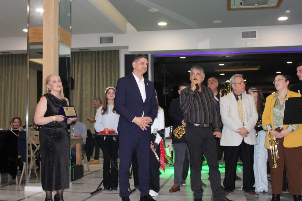 Με επιτυχία και τιμητική διάκριση ο αποκριάτικος χορός της Δημοτικής Φιλαρμονικής και του Χορευτικού Ομίλου Μεσσήνης