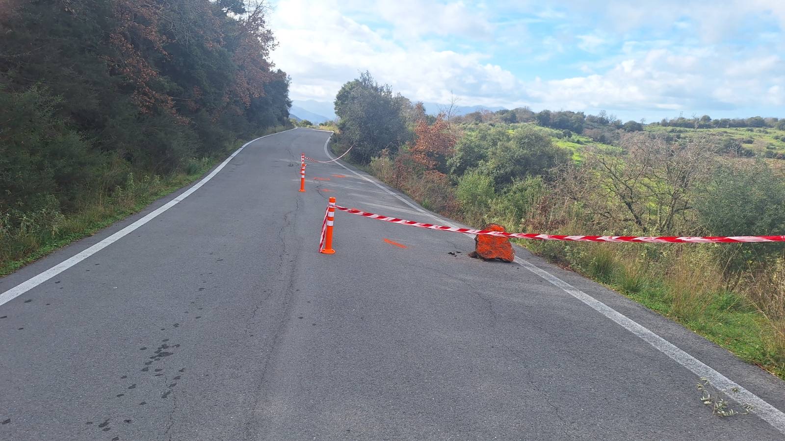 Κατολίσθηση και καθίζηση στην 29η επαρχιακή οδό