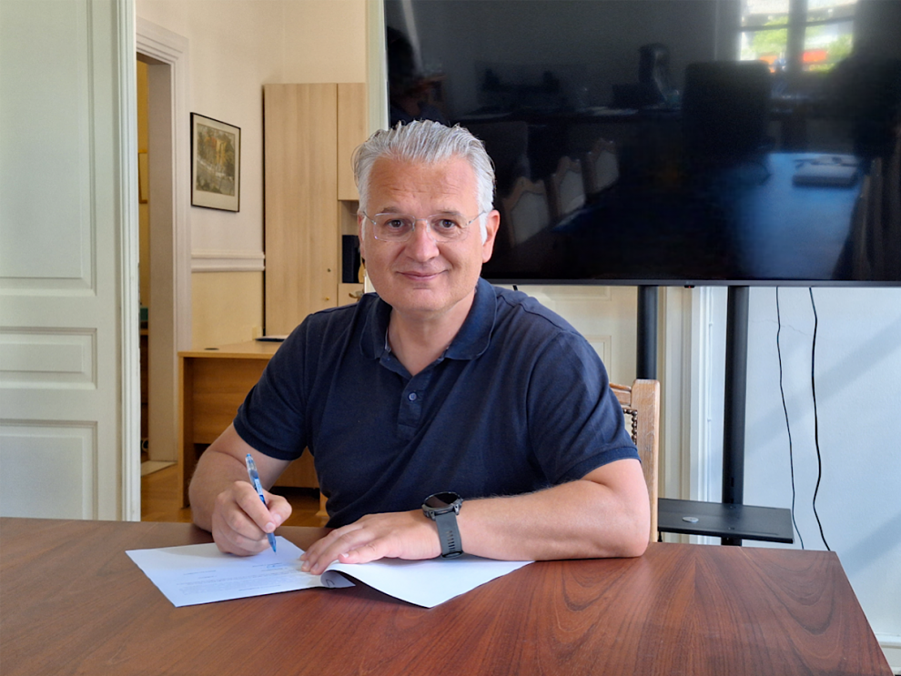 Περισσότερα χρήματα σε  Ειδικό Σχολείο Καλαμάτας