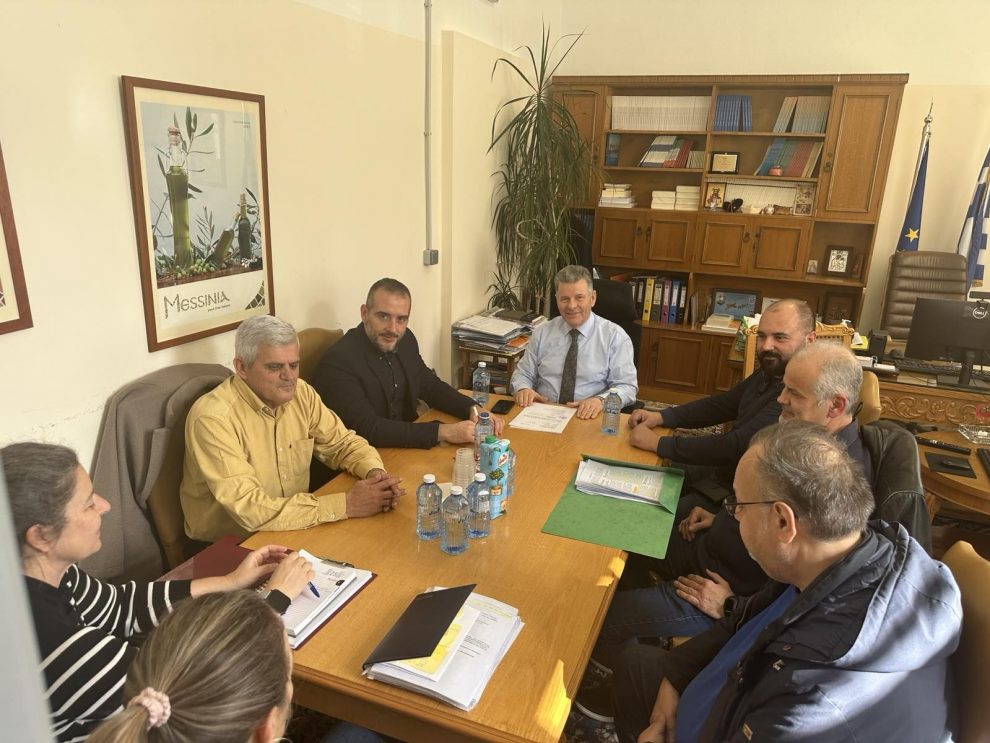 ΠΕ Μεσσηνίας: Σύσκεψη για τη συνέχιση του  συγκοινωνιακού έργου του Αστικού ΚΤΕΛ