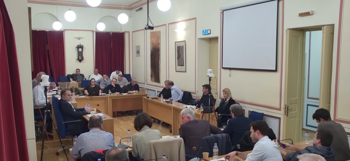 Τελευταία ώρα συζήτησαν για τον νέο Κώδικα Αυτοδιοίκησης