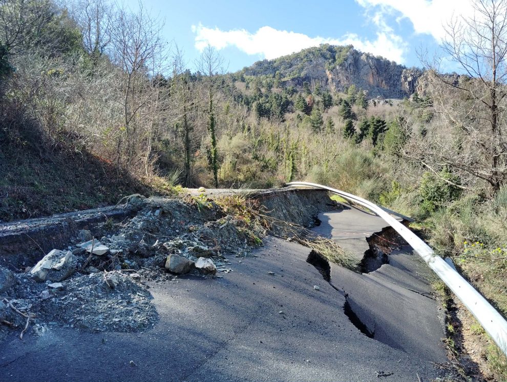 Αλ. Χαρίτσης για καταστροφές Ταϋγέτου:  «Σοβαρές ελλείψεις στο σχεδιασμό πρόληψης  και στη συντήρηση των υποδομών»