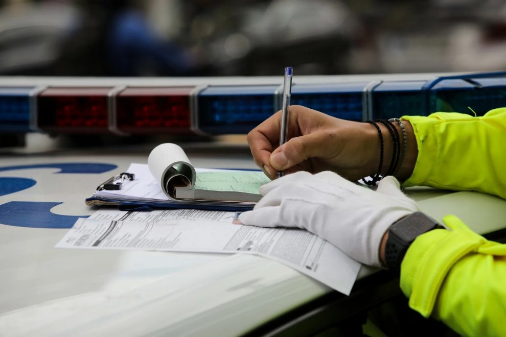 Νέα απάτη με μήνυμα  για τροχονομική παράβαση