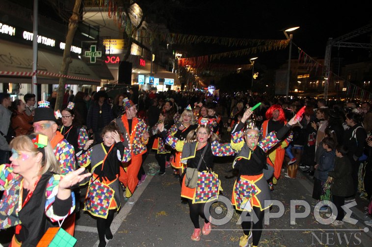 Καλαματιανό Καρναβάλι: Απόψε η νυχτερινή παρέλαση