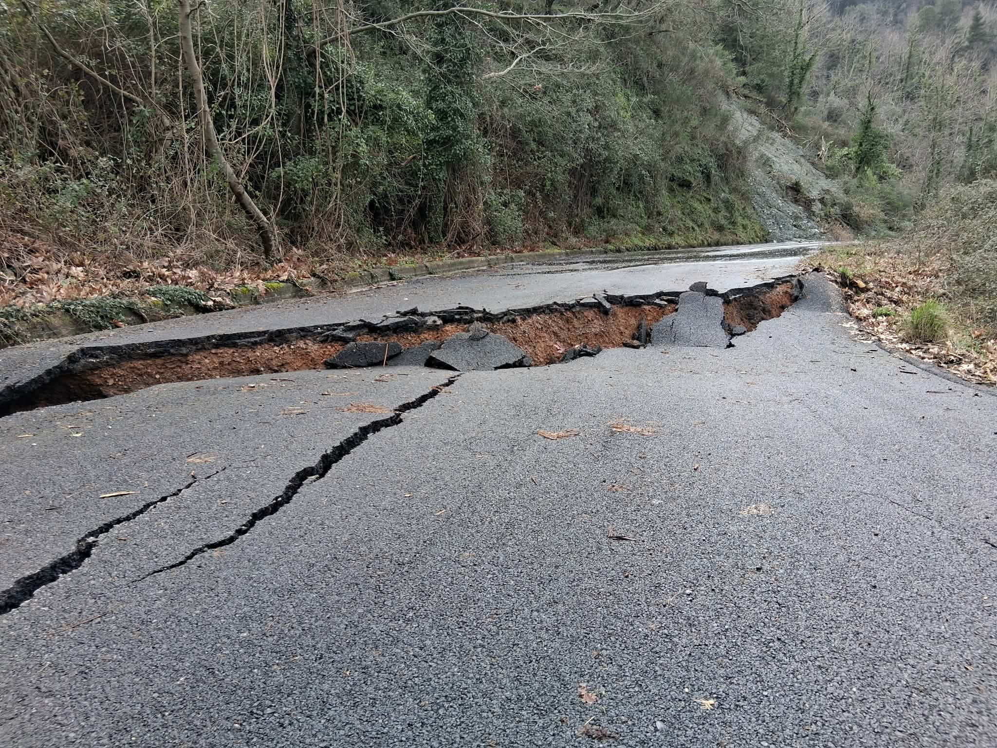Δρομολογείται η ολοκλήρωση αποκατάστασης ζημιών σε Αλαγονία, Ελαιοχώρι, Αρφαρά