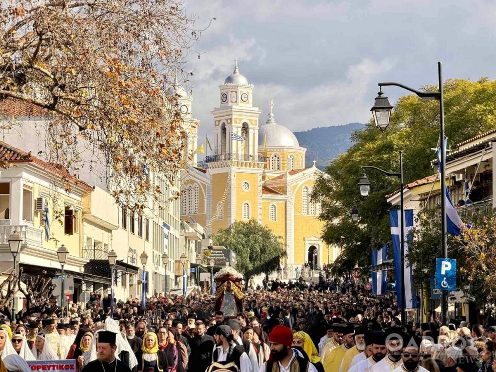 Η Καλαμάτα υποκλίθηκε στην Πολιούχο της, Παναγία Υπαπαντή