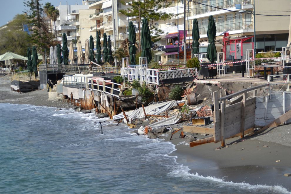 Είναι κακό στην άμμο να χτίζεις παλάτια…