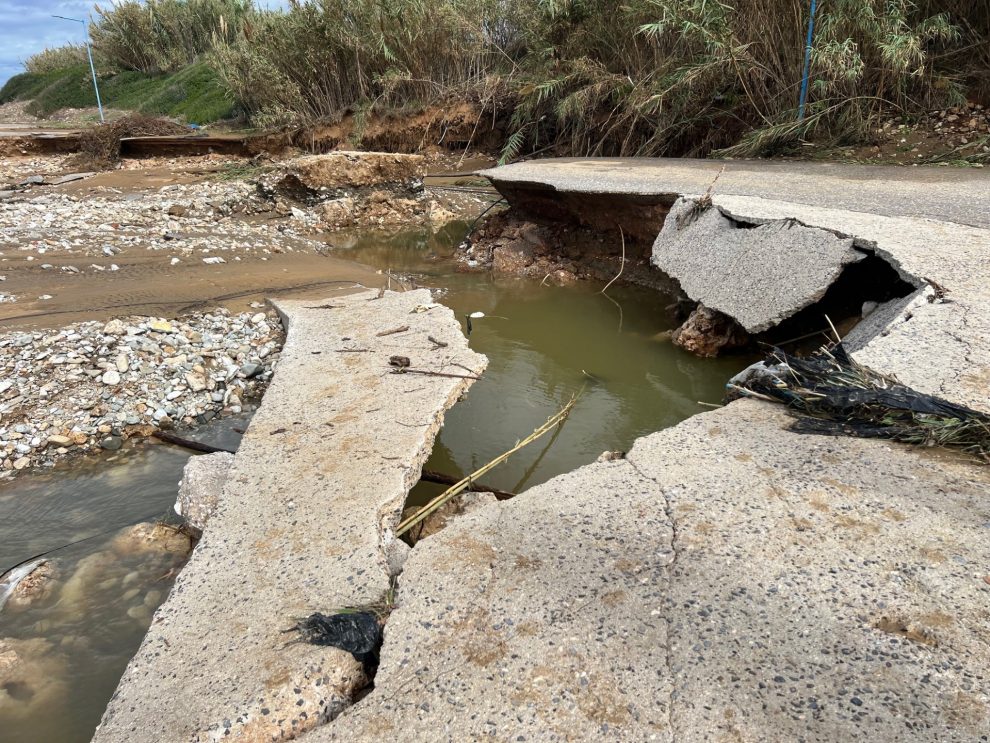Αναστολή φορολογικών υποχρεώσεων στους πληγέντες από τις πλημμύρες ζητά ο Περικλής Μαντάς