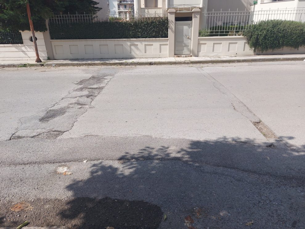 Ελέγχει κανείς  τις εταιρείες που σκάβουν;