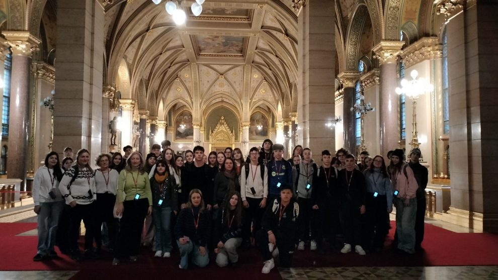 Το 2ο Γενικό Λύκειο και το 2ο Γυμνάσιο Καλαμάτας στη Βουδαπέστη στο πλαίσιο Erasmus