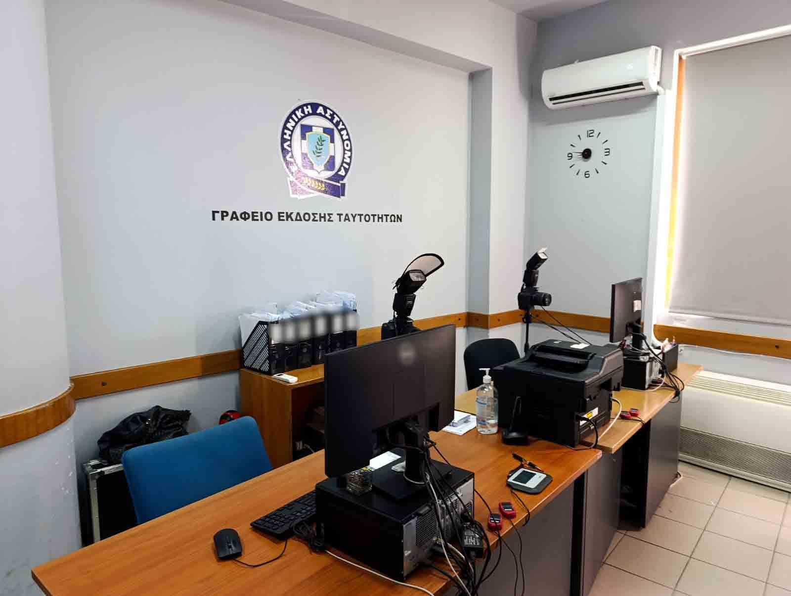 Νέες ταυτότητες: Στο «κόκκινο» τα ραντεβού στην Καλαμάτα