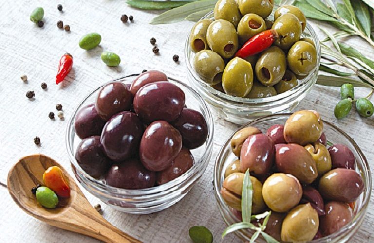 Κομισιόν: «Καταργούνται οι δασμοί στις ελληνικές εξαγωγές επιτραπέζιας ελιάς στη συμφωνία Ε.Ε.-Ινδίας»