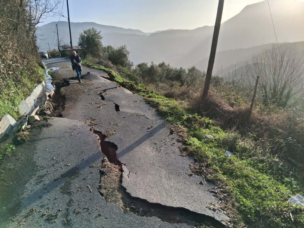 Πέτρος Τατούλης: Ανεπάρκεια και πολιτική  απροθυμία της Περιφερειακής Αρχής