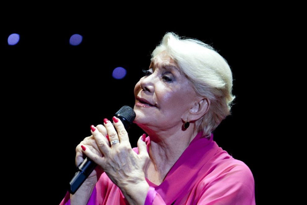 Πέθανε η Μαρινέλλα