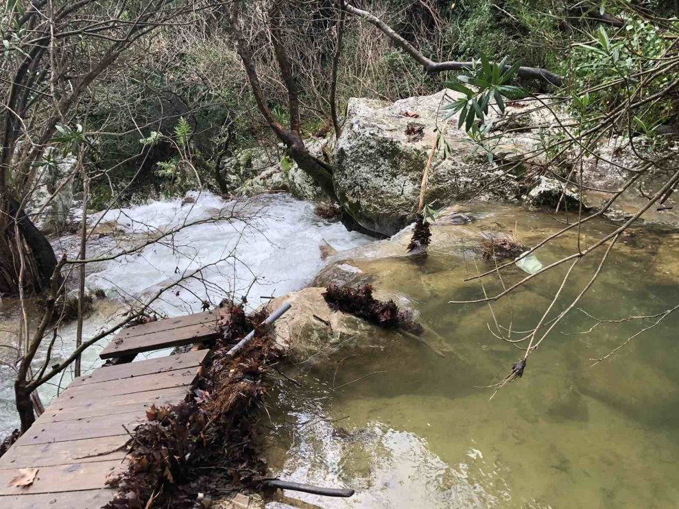 «Καυτή πατάτα» το Πολυλίμνιο και η μελέτη από συρτάρι σε συρτάρι