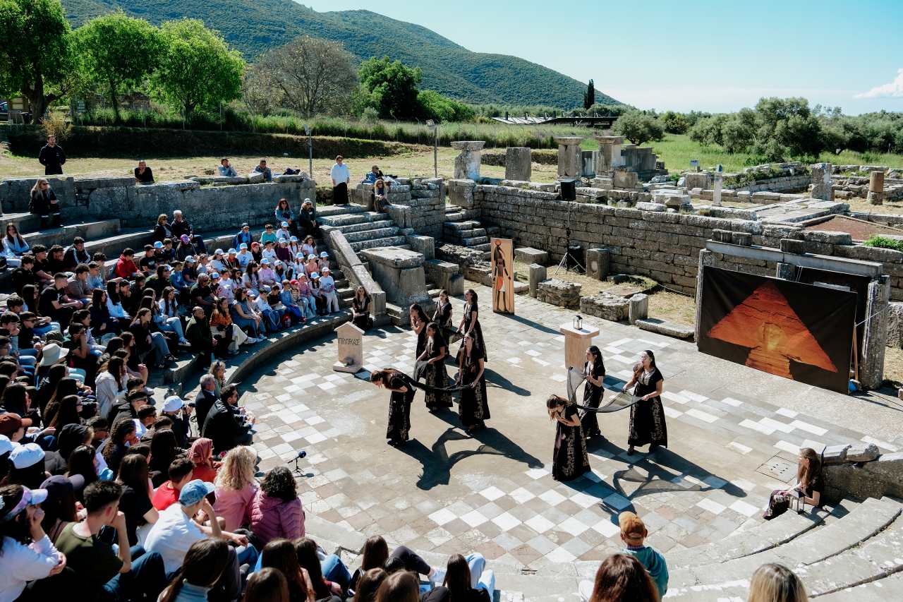 13ο Διεθνές Νεανικό Φεστιβάλ Αρχαίου Δράματος στην Αρχαία Μεσσήνη με «Ελένη» του Ευριπίδη