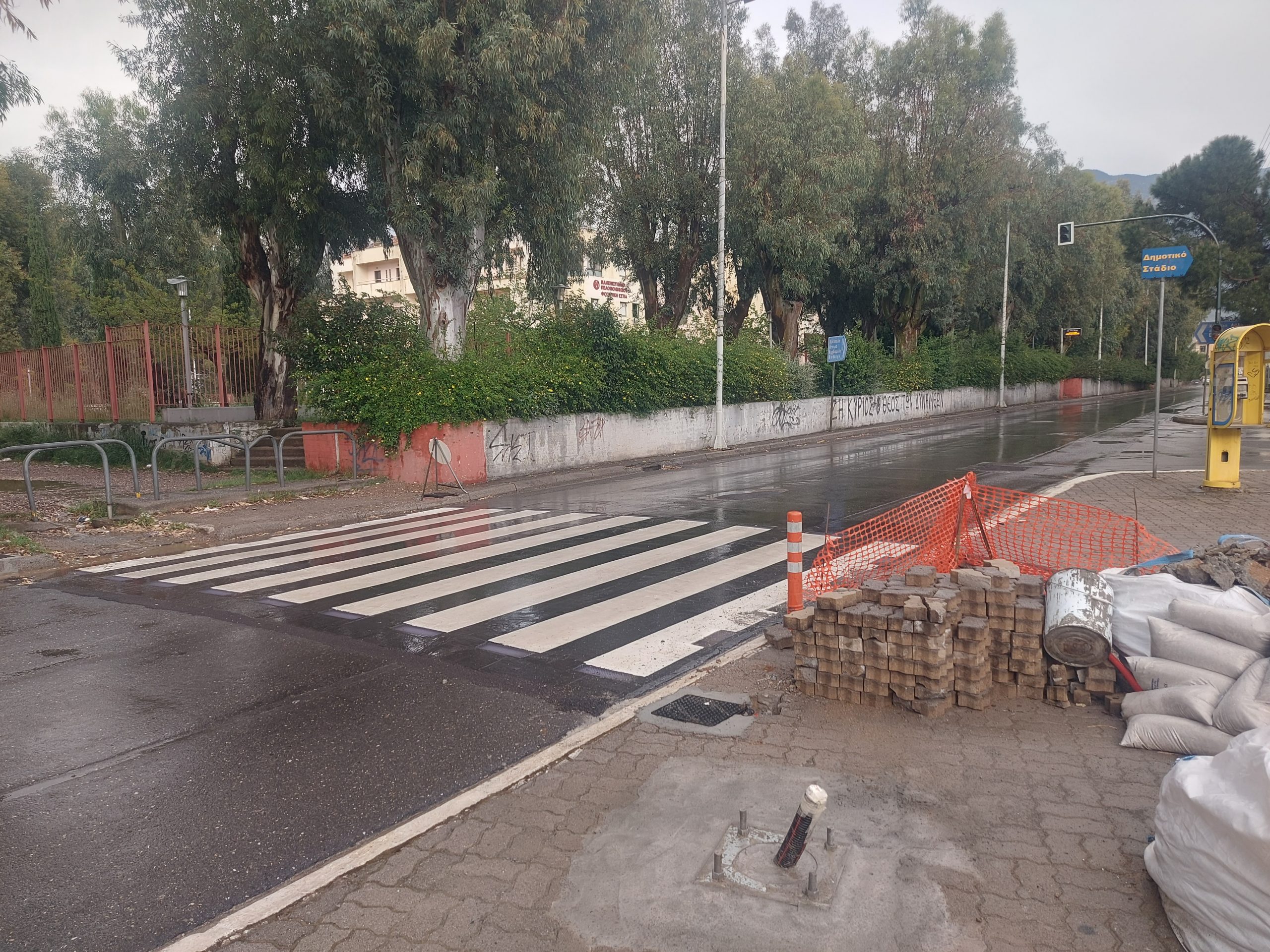 Φοιτητική Εστία: Τους υποσχέθηκαν έξυπνη διάβαση… αλλά την τοποθετούν σε άλλο σημείο
