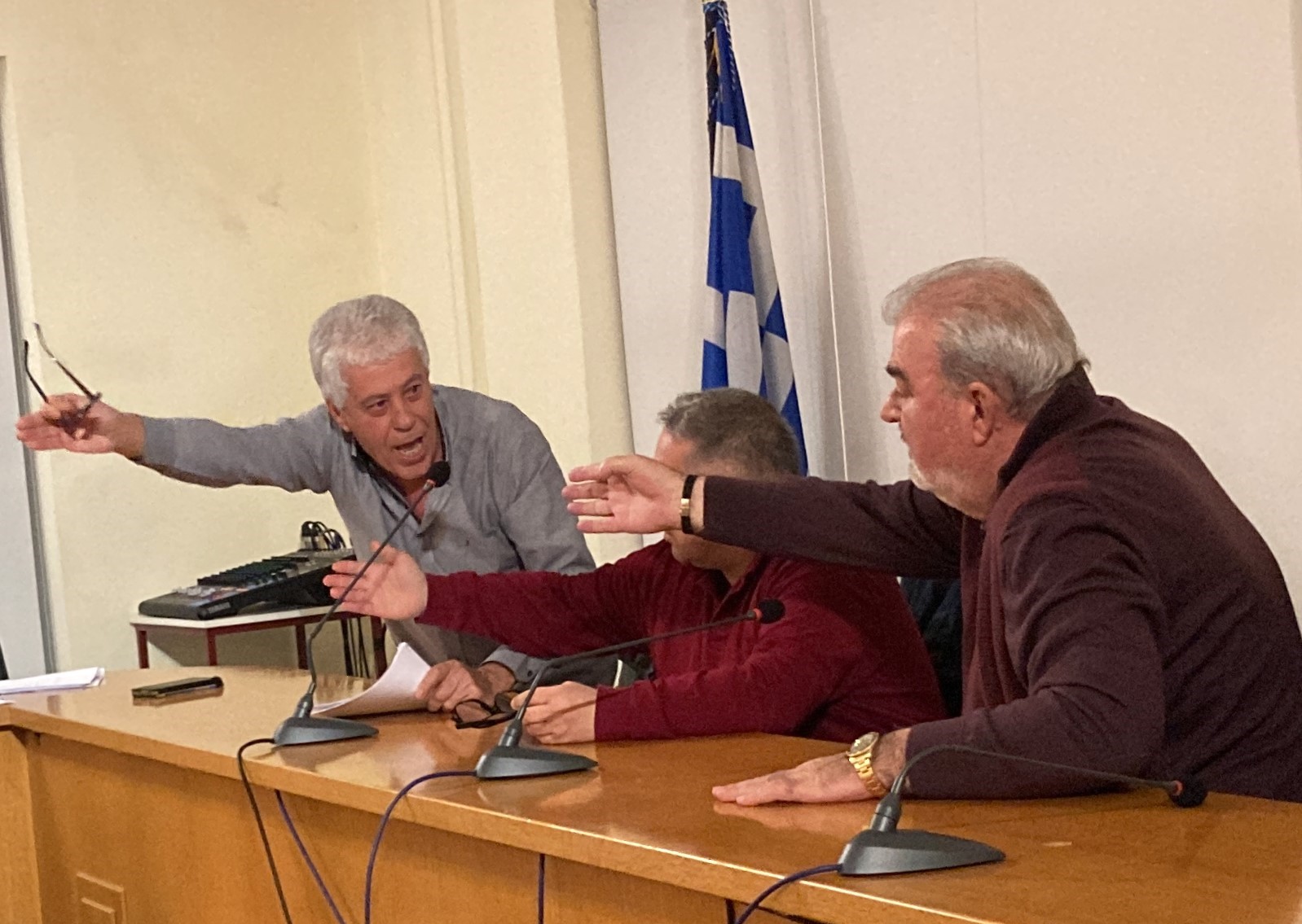 Απάντηση Καραχάλιου στον δήμαρχο Τριφυλίας και στις δηλώσεις του