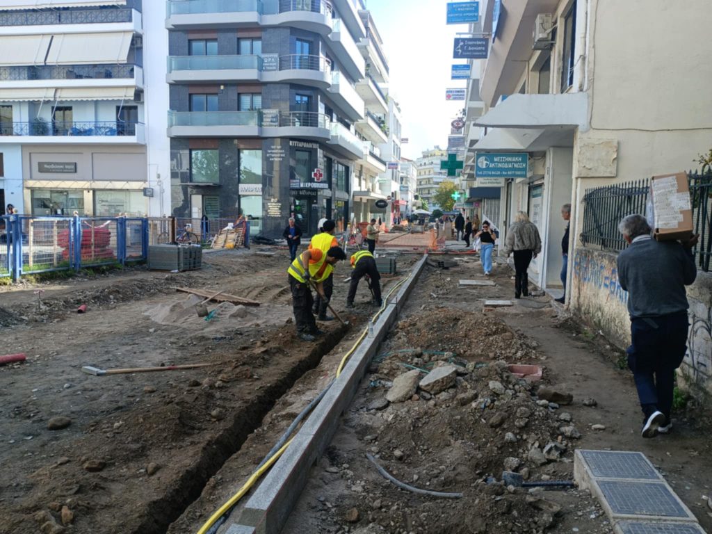 Απαγόρευση στάθμευσης στη Νέδοντος από Ιατροπούλου ως Μητροπέτροβα