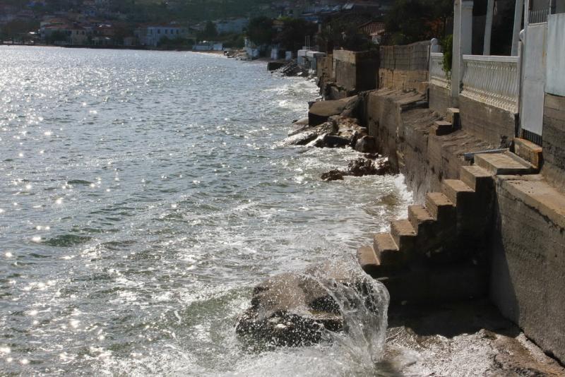 Δημοπρατείται η αντιδιαβρωτική  προστασία του Πεταλιδίου με 5,45 εκατ. ευρώ