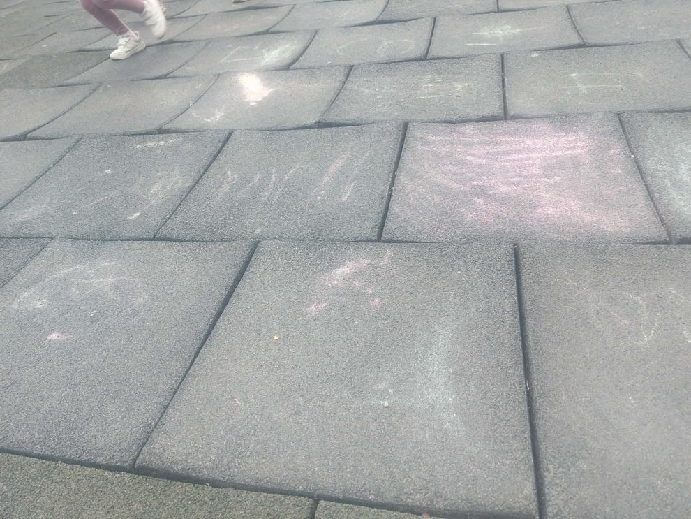 Θέλει αντικατάσταση  ή, έστω, επιδιόρθωση