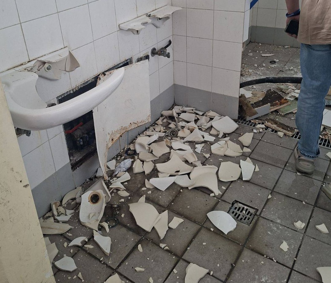 Άγνωστοι λεηλάτησαν τις αθλητικές εγκαταστάσεις του Κορδία (φώτο)