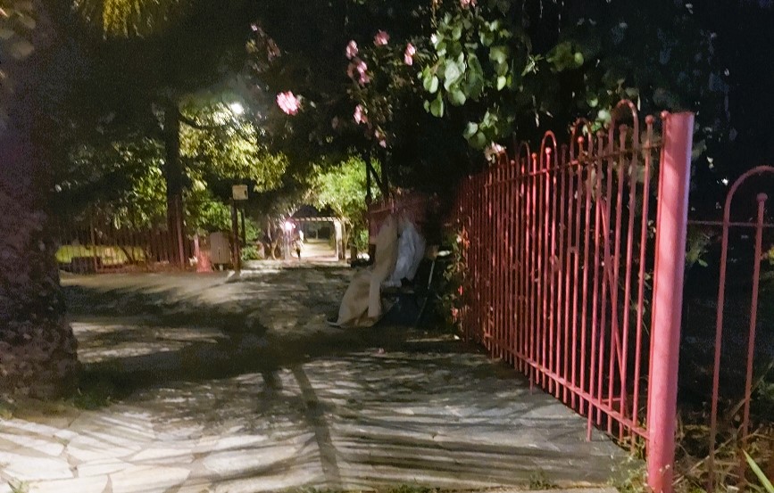 Θα κάνει κάποιος κάτι για αυτόν τον άνθρωπο;