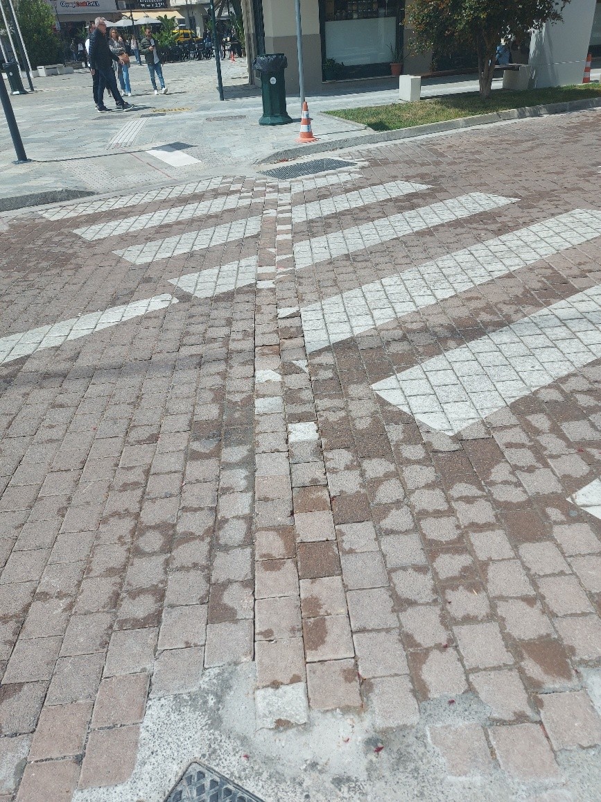 Πέρασαν οπτικές ίνες και έκαναν τη διάβαση…