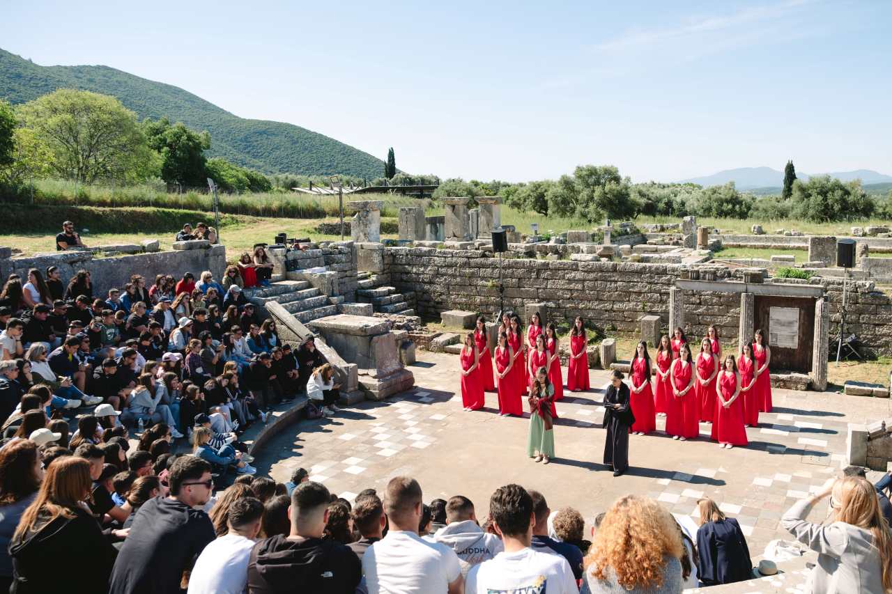 Διεθνές Νεανικό Φεστιβάλ Αρχαίου Δράματος: «Ιππόλυτος» του Ευριπίδη από 2ο ΓΕΛ, 2ο Γυμνάσιο, 1ο ΓΕΛ, 1ο Γυμνάσιο & ΕΠΑΛ Γρεβενών