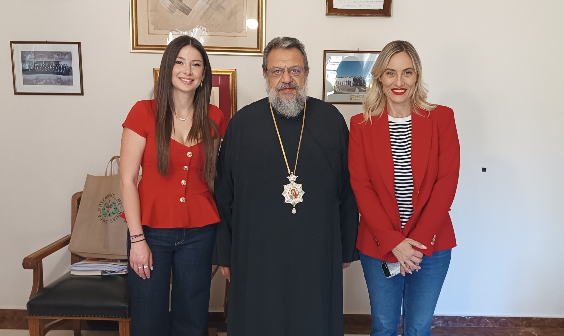 H ευρωβουλευτής Ελεονώρα  Μελέτη στον μητροπολίτη Μεσσηνίας