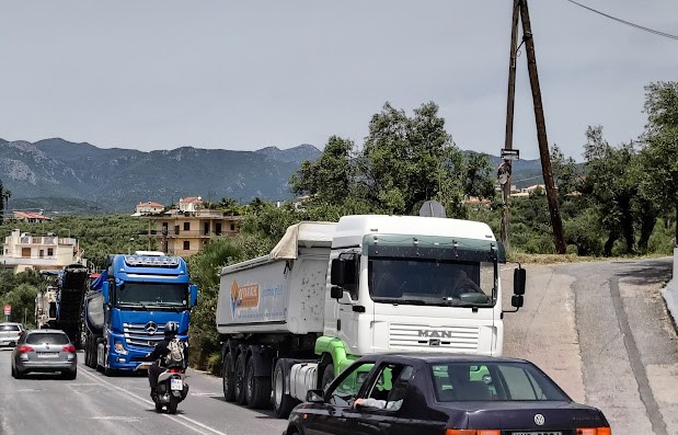 Ξεκίνησαν τα έργα στην οδό Μάνης με στόχο να προλάβουν το καλοκαίρι