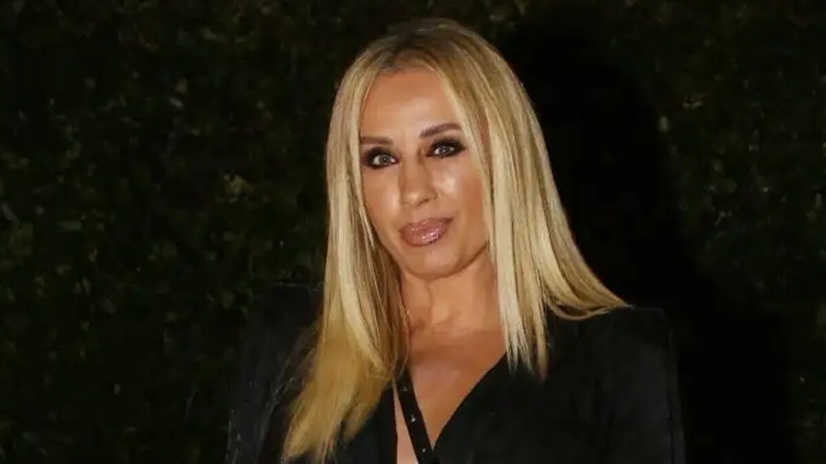 Πέθανε η Γωγώ Μαστροκώστα