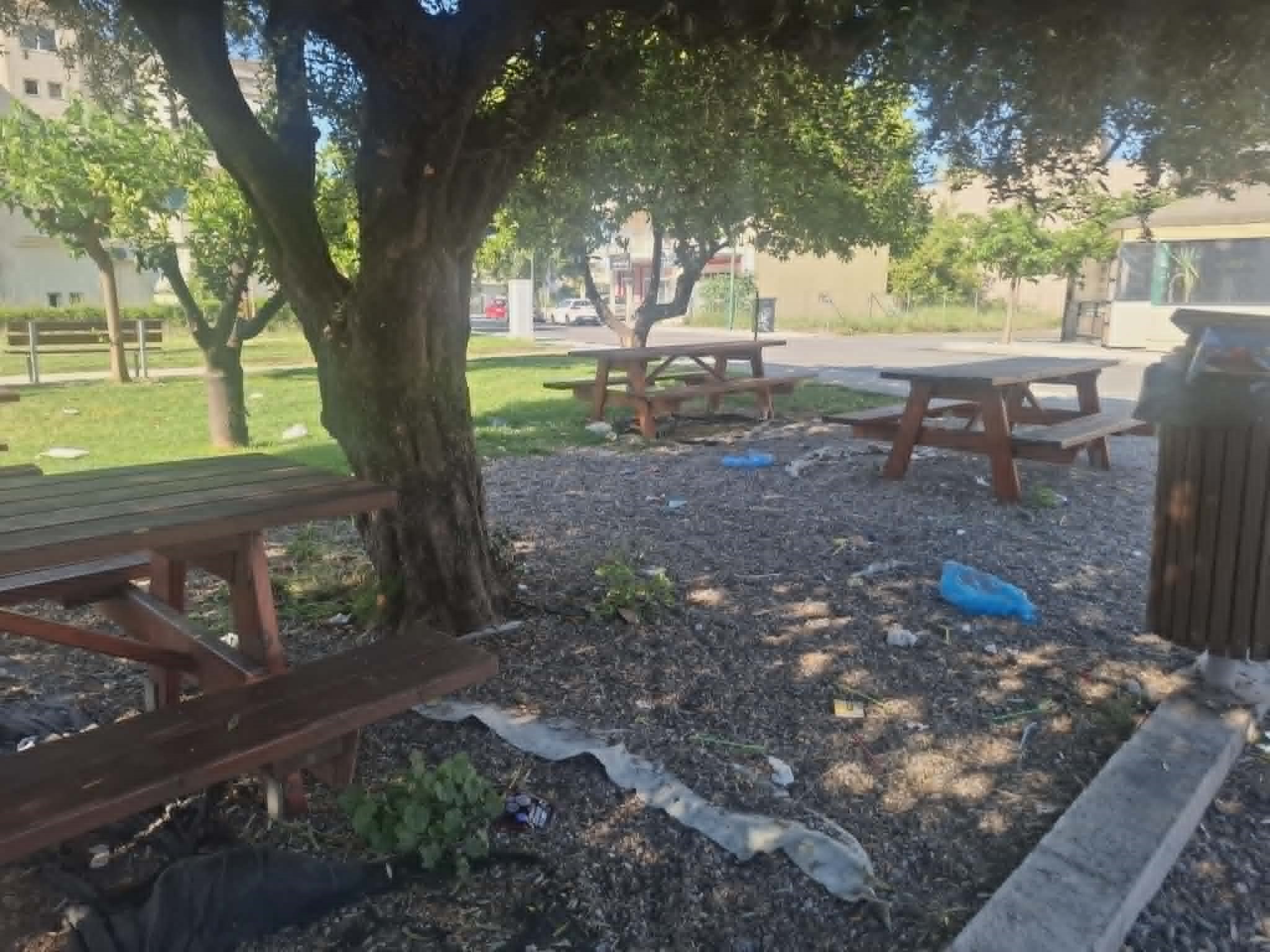 Γιατί είμαστε και εμείς απαράδεκτοι…