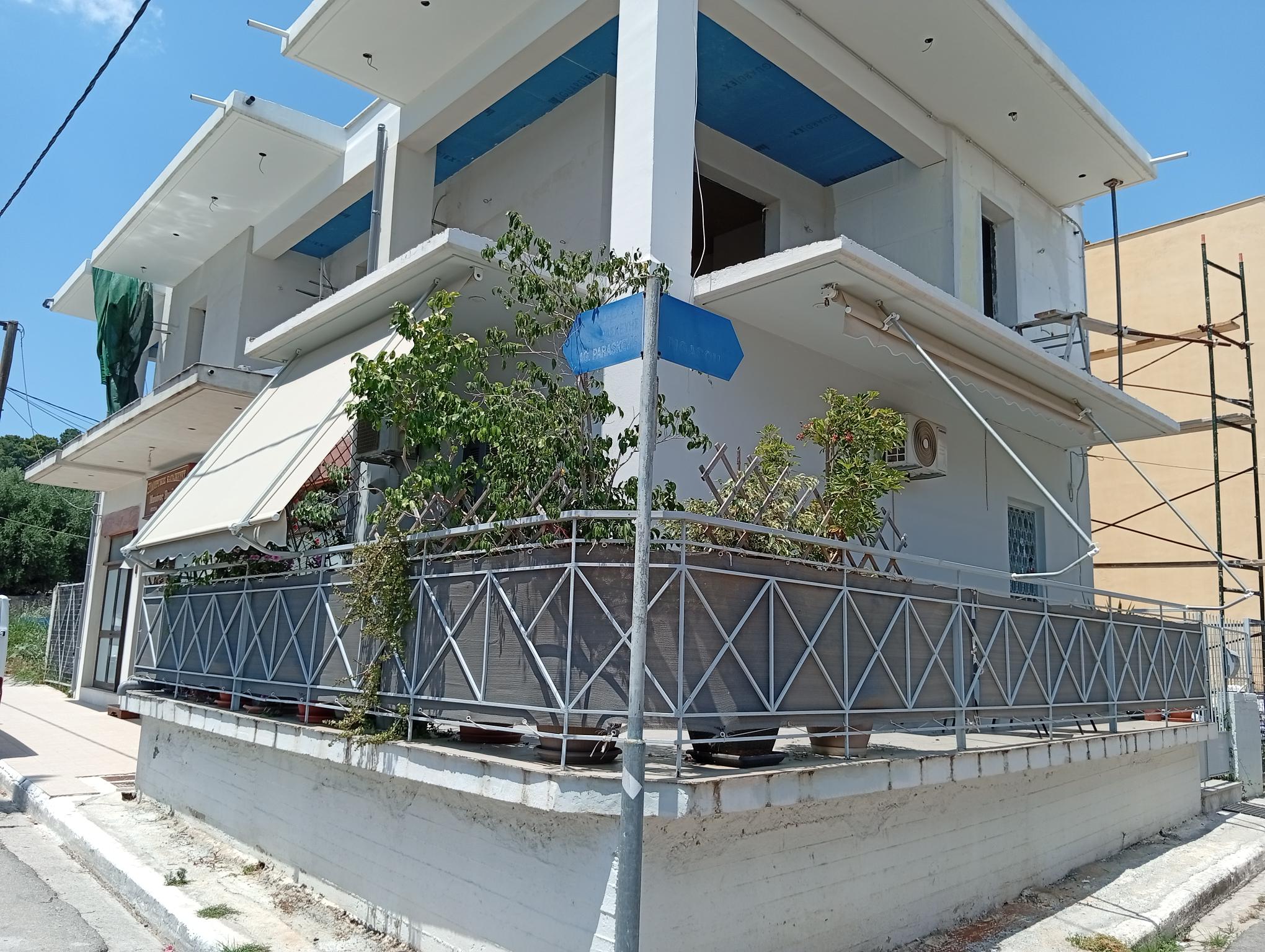 Πινακίδες στην Καλαμάτα
