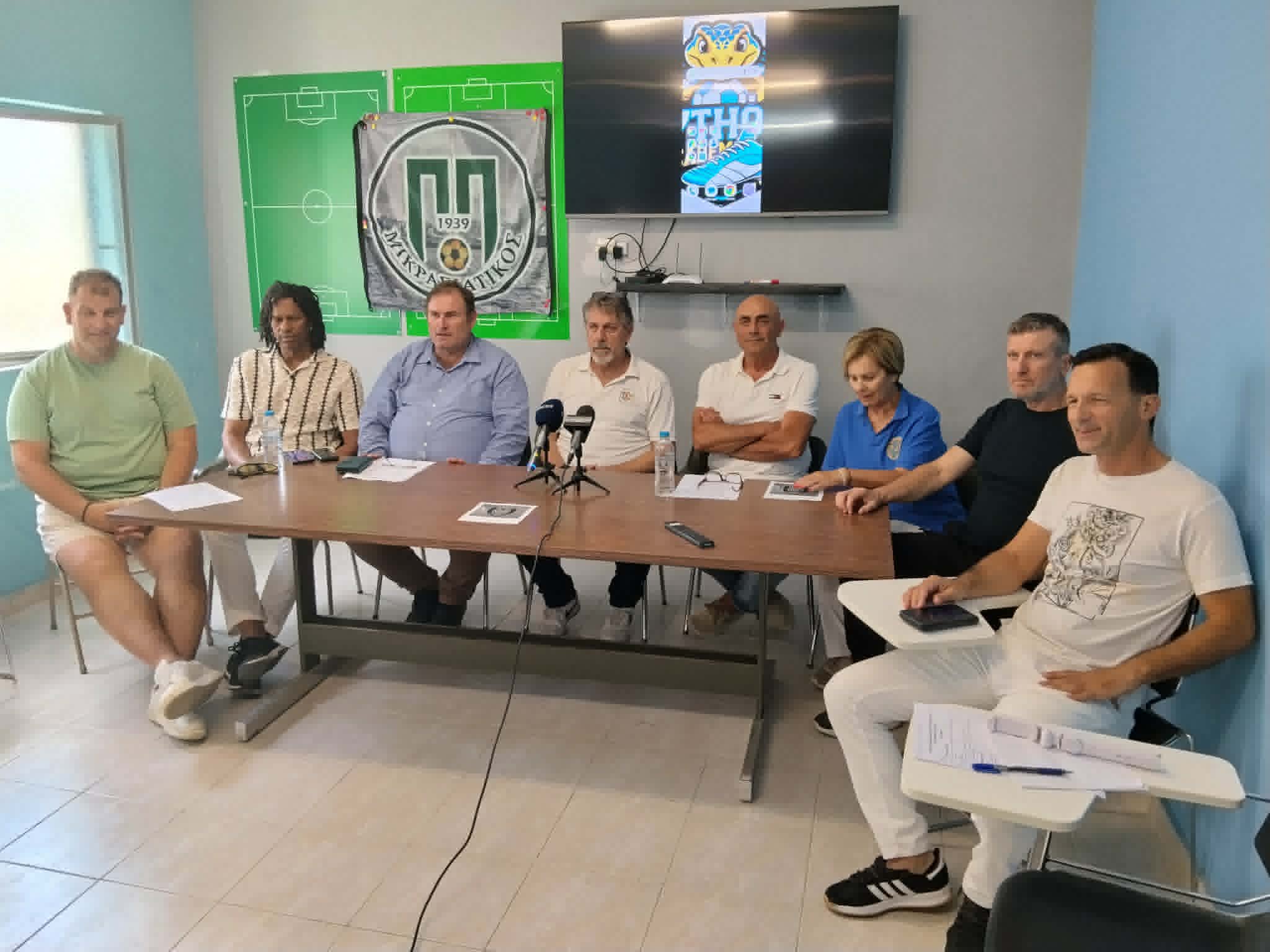 Οι βετεράνοι ποδοσφαιριστές του ΠΑΟΚ στη Μεσσηνία…