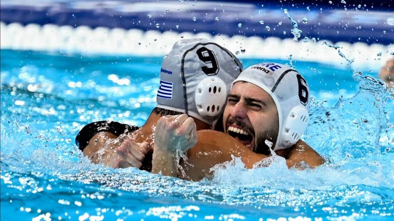 «Χρυσή» η Εθνική πόλο μετά τη μεγάλη νίκη επί της Ουγγαρίας – Η Ελλάδα στην κορυφή του κόσμου