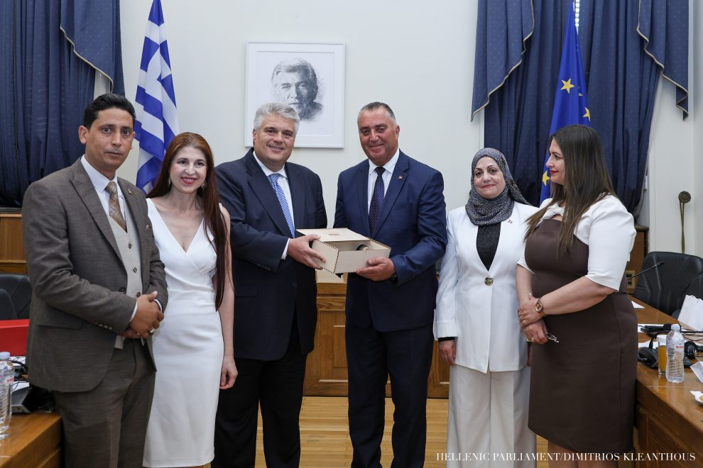 Συνάντηση Μίλτου Χρυσομάλλη με αντιπροσωπεία της Συνέλευσης των αντιπροσώπων της Τυνησίας