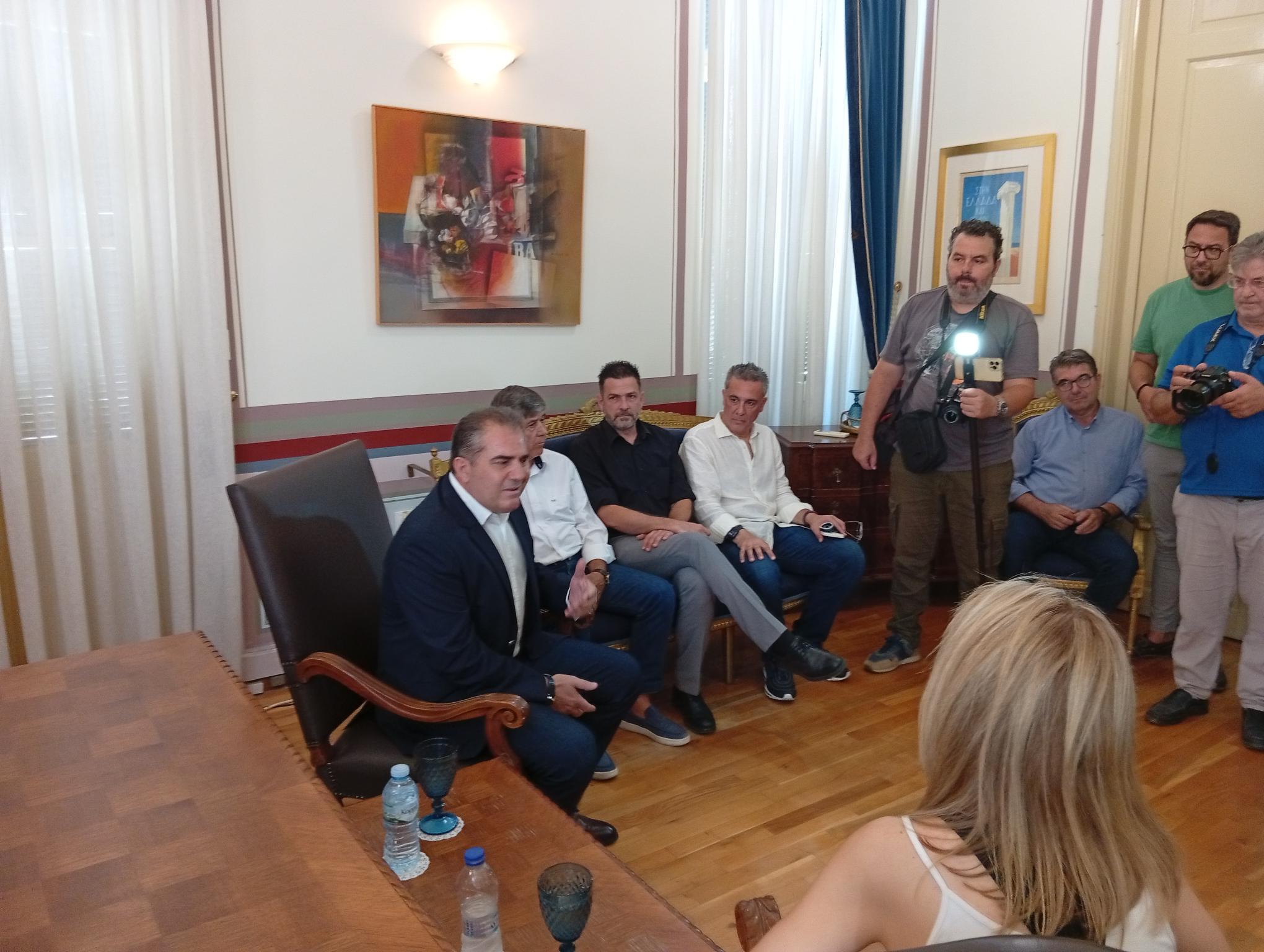 Κοντά στην Καρυστιανού  ο γιατρός Παναγιώτης Γιαννόπουλος