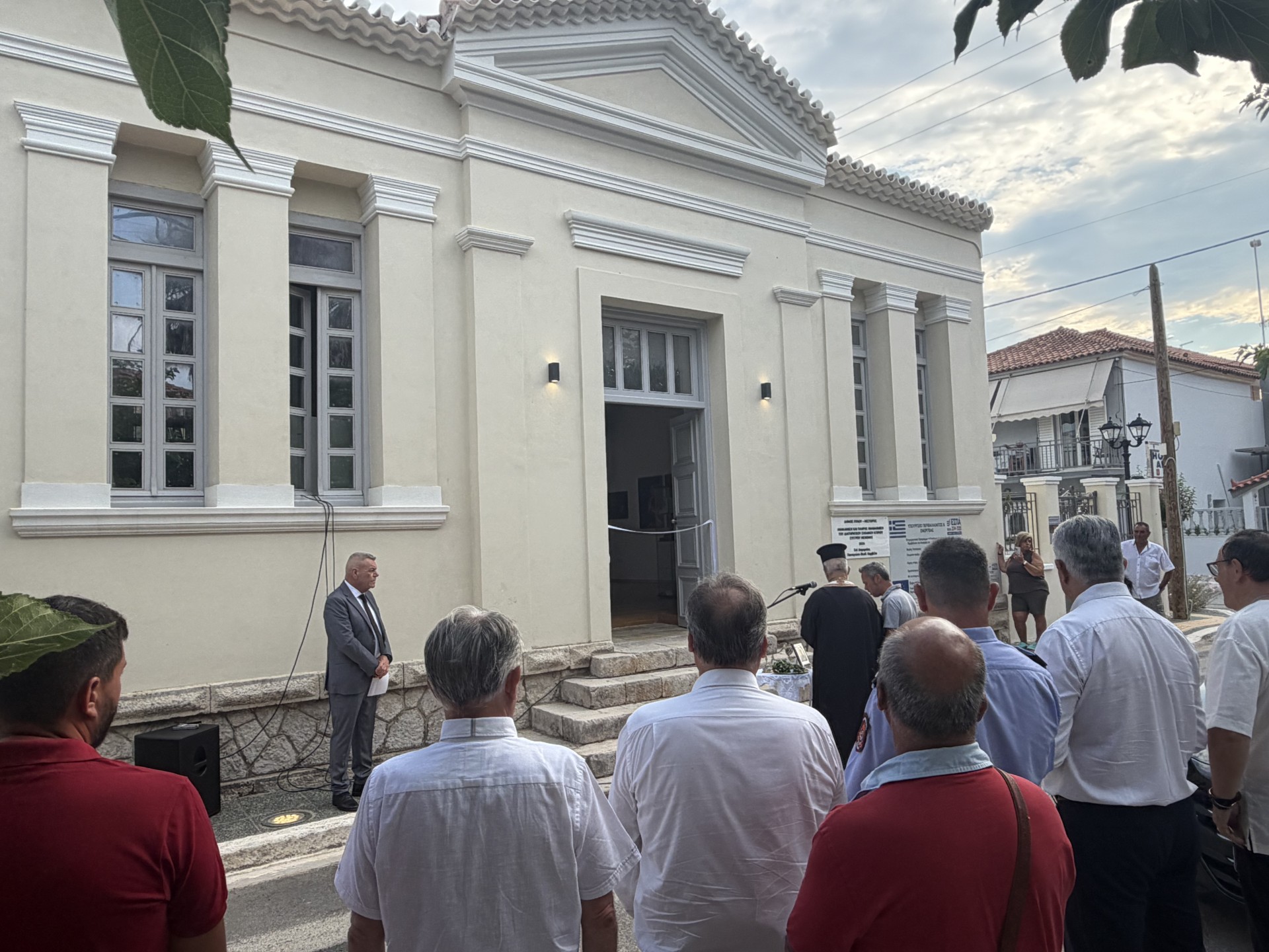 Μεθώνη: Με επιτυχία τα εγκαίνια του Διατηρητέου Σχολικού Κτηρίου «Συγγρού»