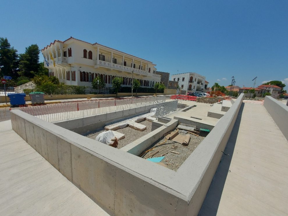 Τα αρχαία της Υπαπαντής «πνίγηκαν» στο τσιμέντο