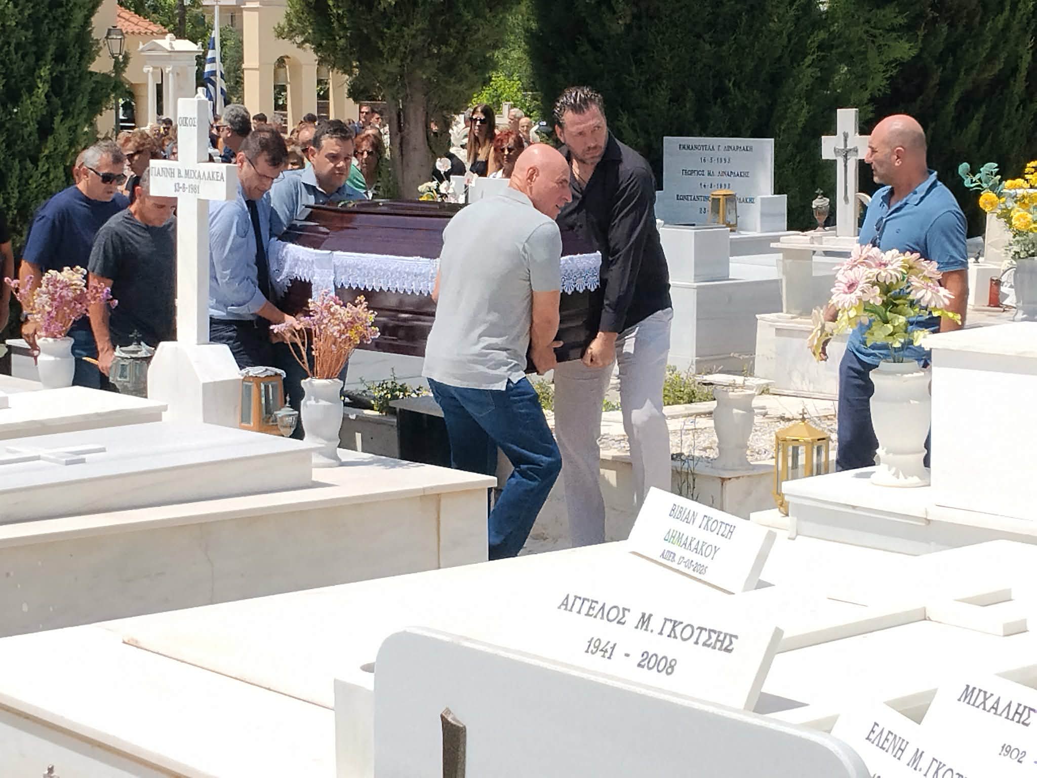 Στερνό «αντίο» στον Ευθύμιο Μπούρα: Καλό ταξίδι, δάσκαλε…
