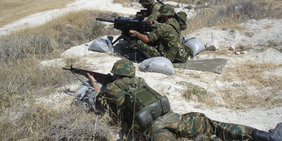 Εκπαίδευση με πραγματικά πυρά στο πεδίο βολής Καλαμάτας απόψε