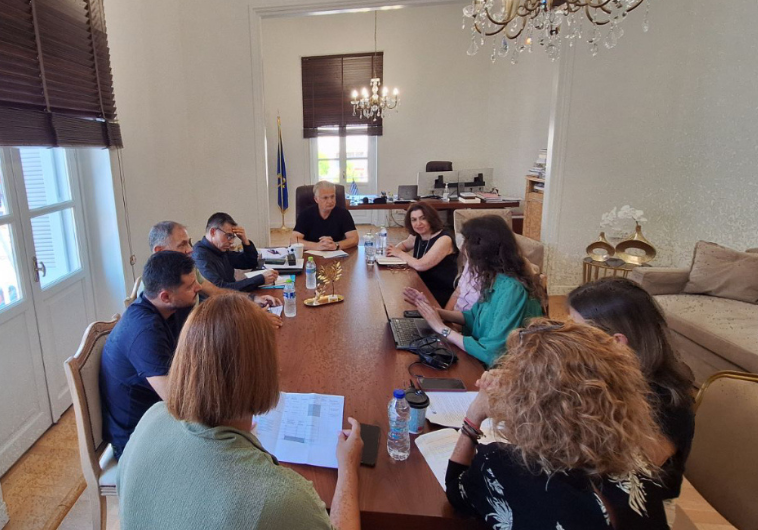 Συνάντηση εργασίας Δημήτρη Πτωχού με την πρύτανι Σοφία Ζυγά