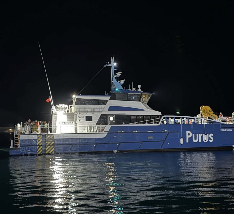 Μεταφορά 32 μεταναστών στο λιμάνι της Καλαμάτας